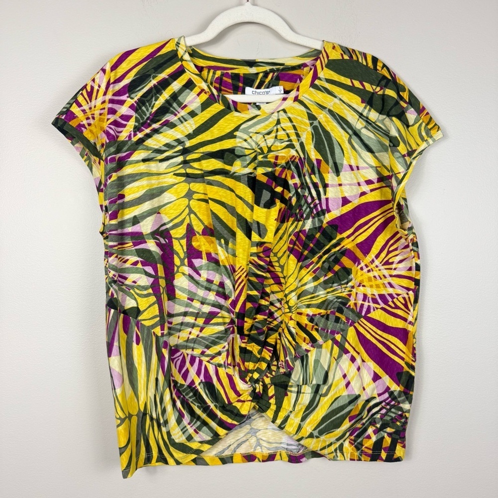 Chico's Knit Top Womens Medium Tropical Palms Inverted Knot Shirt Yellow Purple
